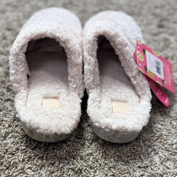 Musk Luks Faux Fur Slippers - Picture 5 of 9